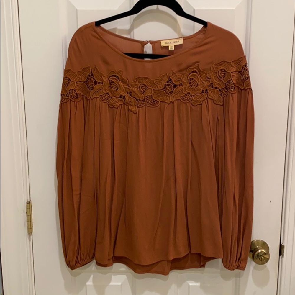 Auburn color long sleeve top